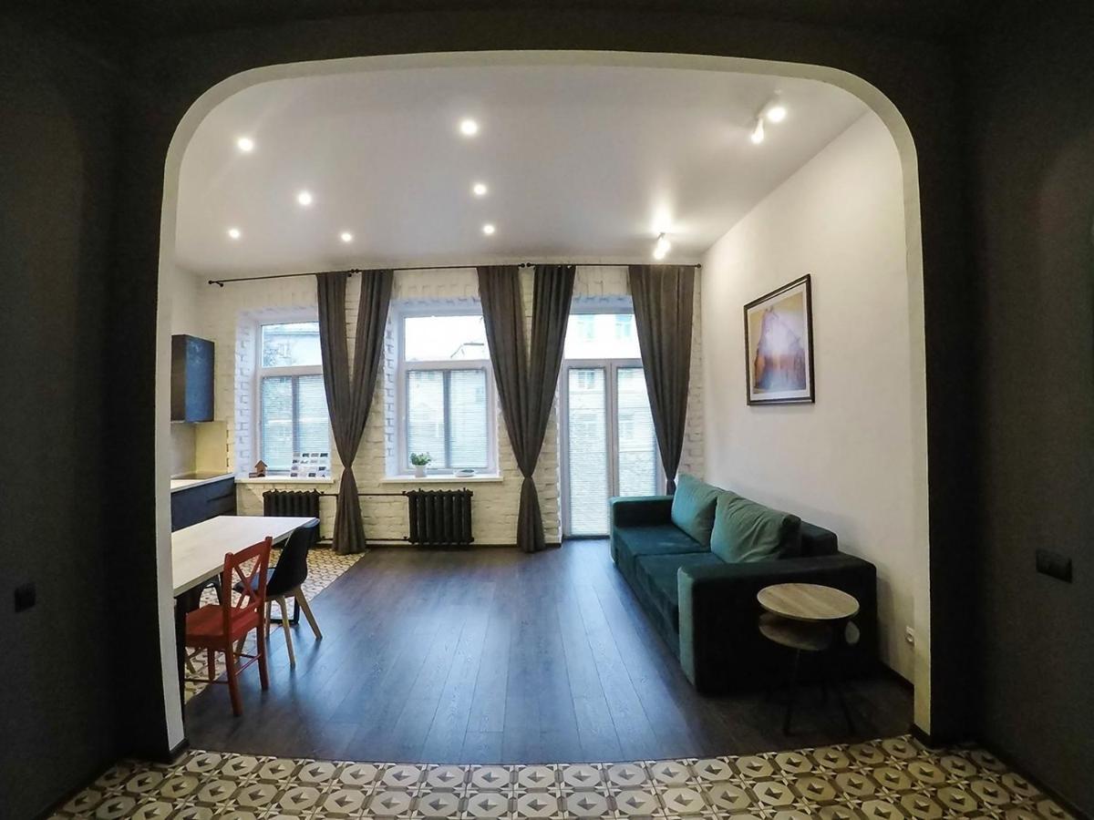 1890 Apartments 格罗德诺 外观 照片